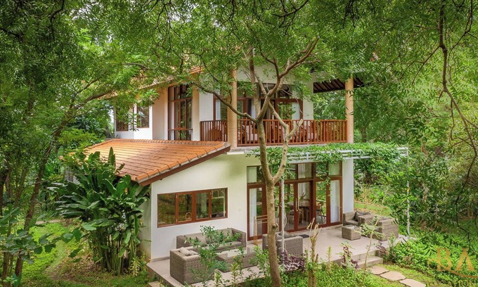 Gerokgak Villa | Luxury Living in Harmony with Nature!