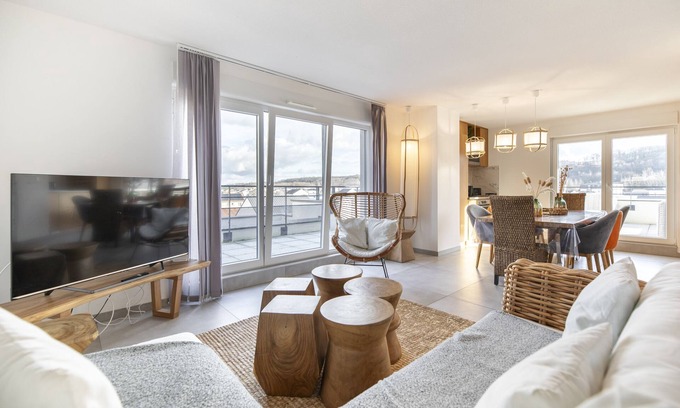 Amneville Apartment | Luxury lodge A l'Aube de Bali