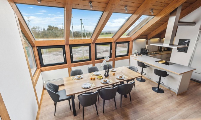 Sankt Wendel Apartment | Luxury Maisonette – Haus Seiters – 4-Star Apartment with Sauna in Saarland