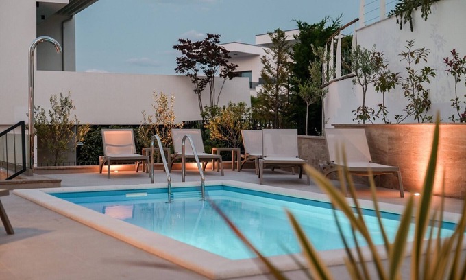 Zidarici Apartment | Luxury Malinska Sky Apartment with private pool