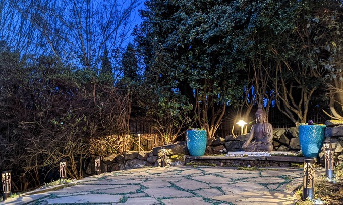 Leschi House | Luxury Meets Serenity – Your Dream Stay Awaits!