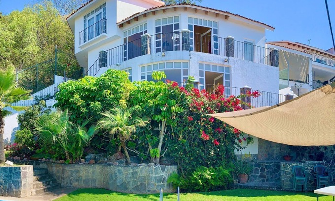 El Chiflon Villa | Luxury Mexican Villa with Unbeatable Views
