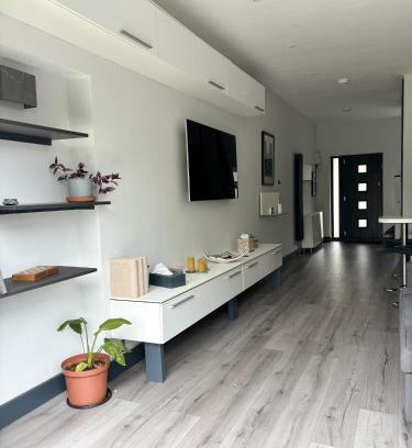 St Albans Apartment | Luxury modern apartment with free private parking