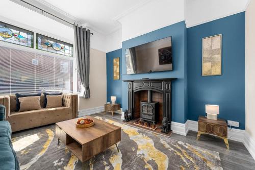 Great Harwood House | Luxury Modern Home Great Harwood - Sleeps Up to 8