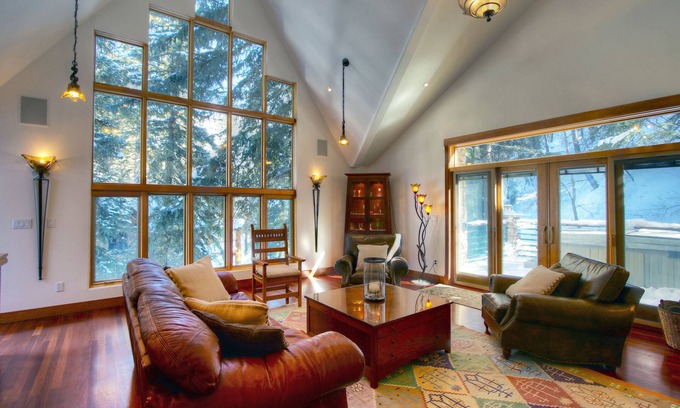 Sundance House | Luxury Mountain Home Less Than A Half Mile Walk To Sundance Resort