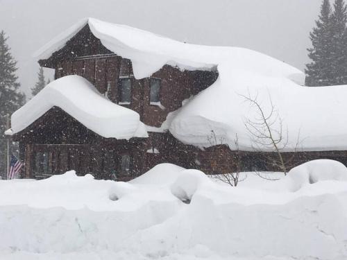 Cooke City-Silver Gate Villa | Luxury Mountain Retreat Cooke City