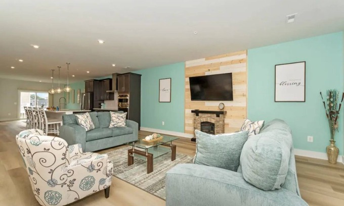 Richmond House | Luxury New Home Sleeps 8