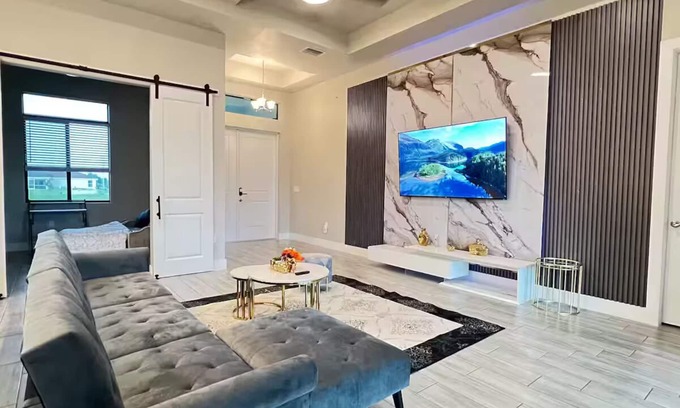 Sunshine House | Luxury New Modern Home 2024.