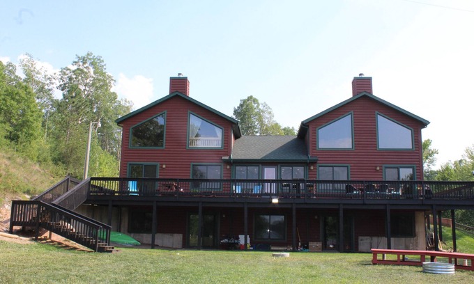 Minong Cabin | Luxury North Woods Lake Home in Minong, WI