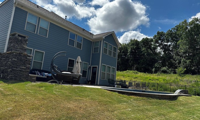 Riverview House | Luxury Oasis Pool & Patio Paradise Saltwater Pool & Outdoor Gas Fire Place
