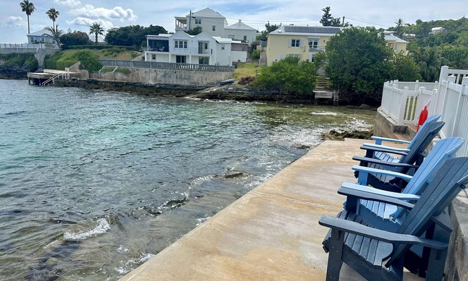 Southampton Apartment | Luxury Oceanfront Escape with Private Beach Access
