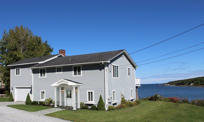 Owls Head House | Luxury Oceanfront Home Overlooking Rockland Harbor and Lighthouse