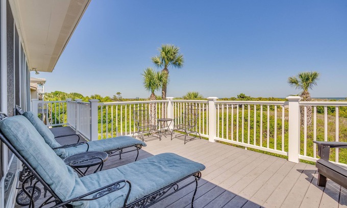 Savannah Beach House | Luxury Oceanfront Home – Spacious Family Retreat Steps from the Beach