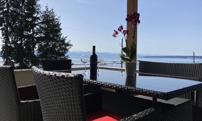 Powell River House | Luxury OceanView Home in Westview