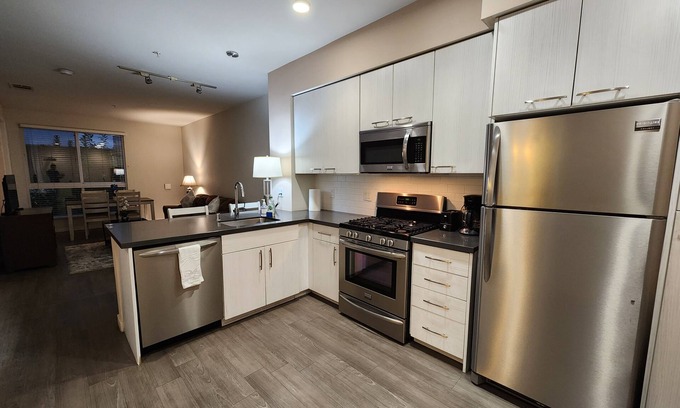 Melrose Apartment | Luxury on la Brea by Target store