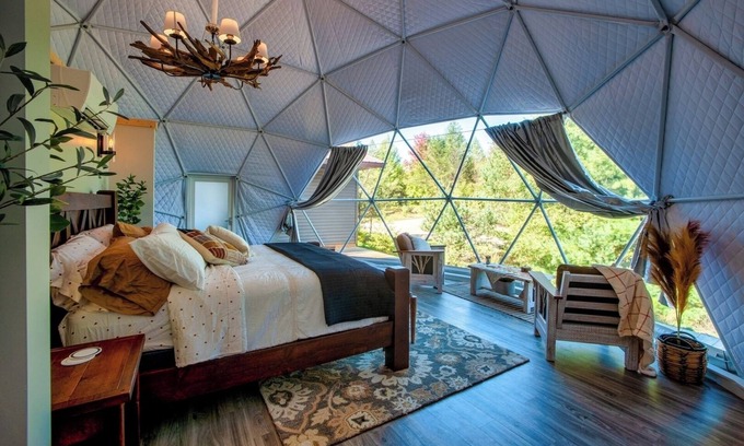 Williamsburg Apartment | Luxury on the Edge of Traverse City - 6