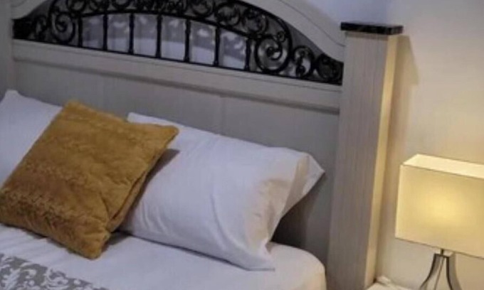 Fort Gary Apartment | Luxury One Bedroom In A Modern Basement.
