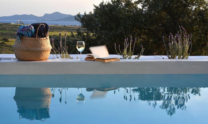 Glisidia Villa | Luxury Paros Villa | Villa Thoe | Contemporary Luxury | 3 Bedrooms | Glisidia