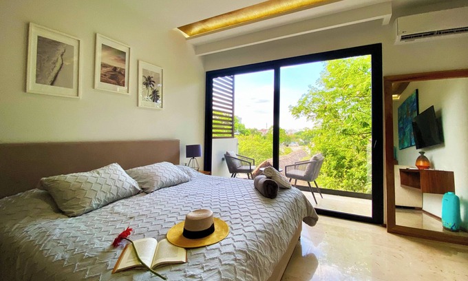 Gonzalo Guerrero Apartment | Luxury & Peace/Infinity Pool/Gym/Parking/5MinBeach