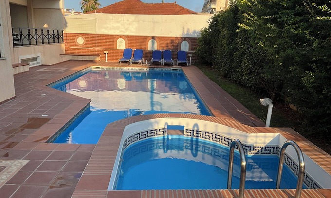 Markopoulon Apartment | Luxury penthouse apartment with pool near to int airport Eleftherios Venizelos .
