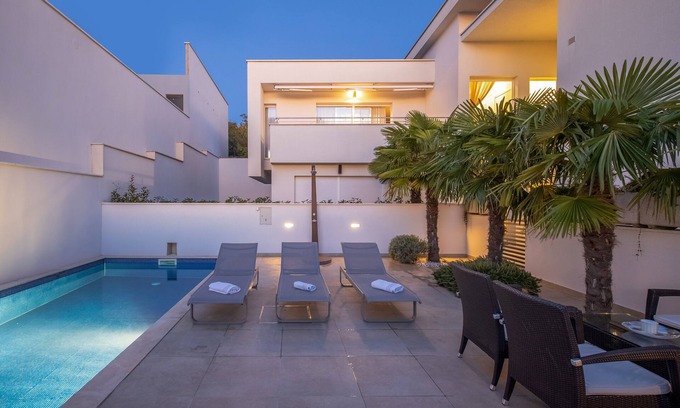 Crikvenica Apartment | Luxury Penthouse Adriatic Dream & Private Pool