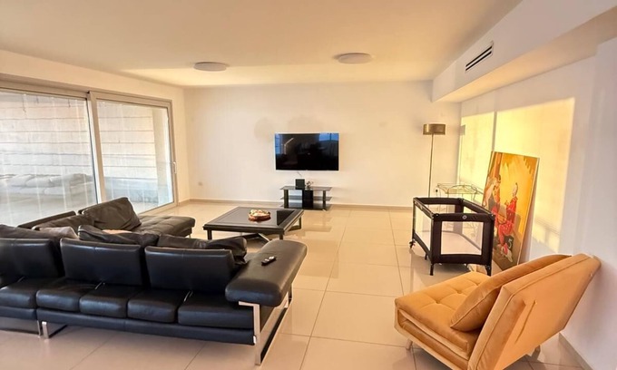 Netanya Apartment | Luxury Penthouse with Panoramic Sea View – 2 Minutes from Argaman Beach