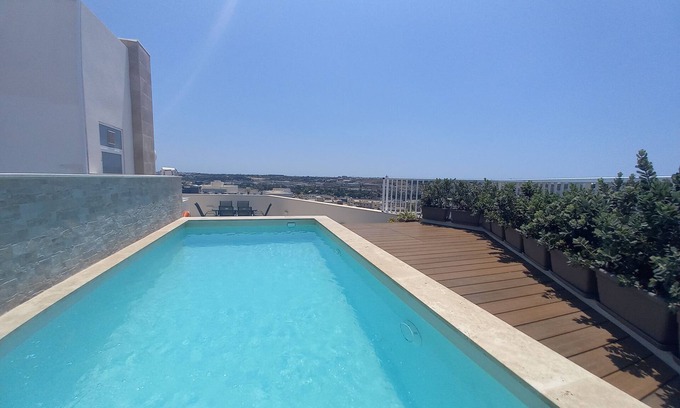 Hamrun Apartment | Luxury Penthouse with Private Pool