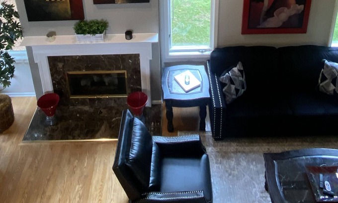 Pewaukee Condo | Luxury Pewaukee Condo for Rent