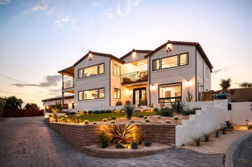 Roseville - Fleet Ridge House | Luxury Point Loma Retreat Pool Spa Views