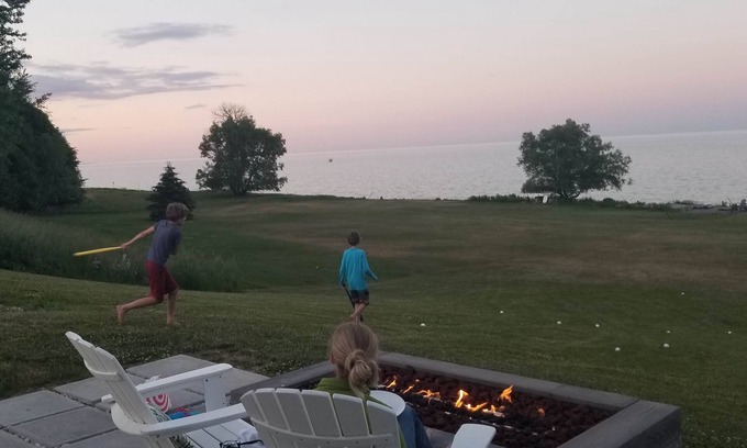 Cleveland House | Luxury private home on Lake Michigan with 5 acres near Whistling Straits Kohler