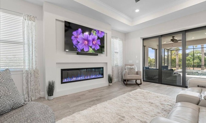 Braden River House | Luxury Private Home with Pool and Spa in Lakewood Ranch!