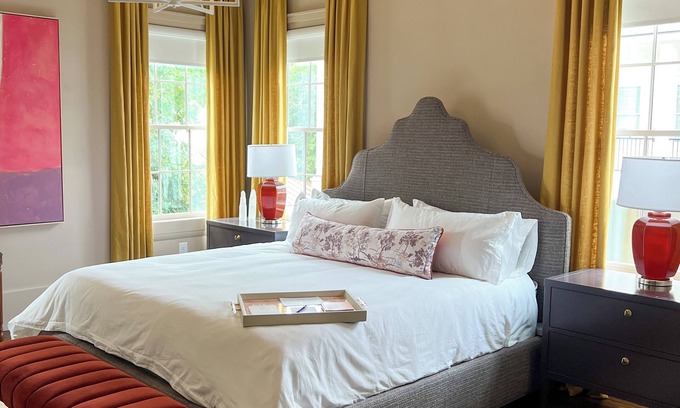 Athens Hotel | Luxury Private Suite in Boutique Historic Inn The Athenian- Downtown Location