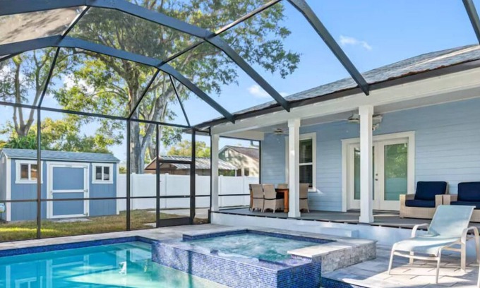 Riverside Heights House | Luxury Retreat Hot Tub Private Fenced Yard