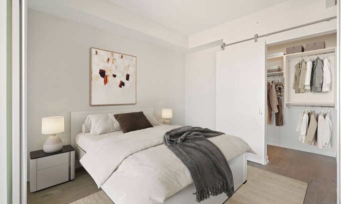 Byward Market - Parliament Hill Condo | Luxury Retreat in the Heart of Ottawa/Parliament
