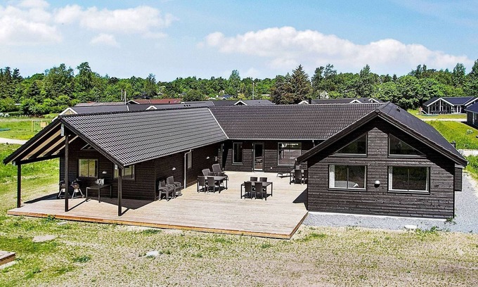 Vejby House | Luxury Retreat with Pool - By Traum Ferienwohnungen