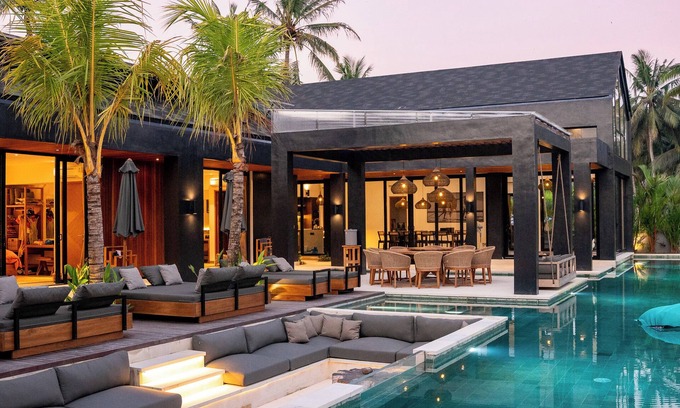 Singakerta Villa | Luxury Rice Field Retreat in Ubud, Bali, w/spa, gym, and 25-m pool