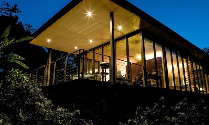 Beerburrum Bed & Breakfast | Luxury Romantic Glass Villas in a Private Adults Only Retreat.