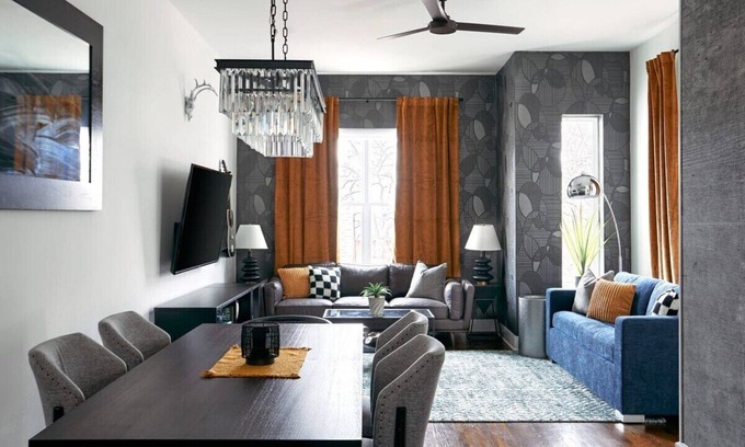 Hillsboro West End House | Luxury Rooftop Retreat in Nashville