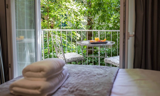 Zadar Old Town House | Luxury Rooms With Balcony