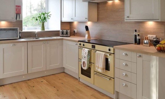 Kilbirnie House | Luxury rural retreat close to Lochwinnoch and Glasgow, pet friendly