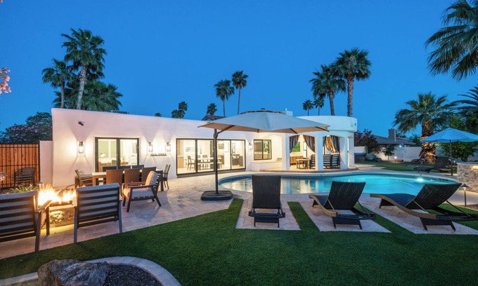 Casa Buena House | Luxury|Salt Pool|Gym|Quiet Neighborhood
