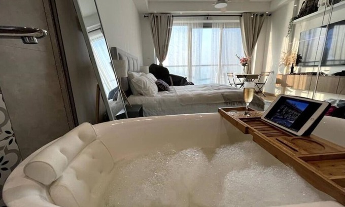 Ras Al Khaimah Apartment | Luxury Seaview Studio Apartment - RAK Al Marjan Island