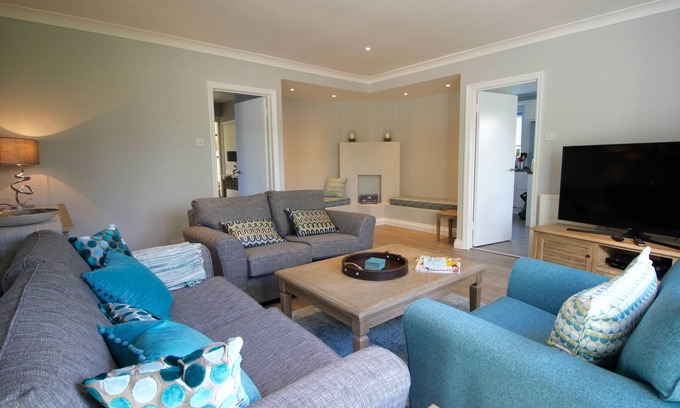 Great Shelford House | Luxury Self Catering 3 bedroom holiday house in Cambridge.