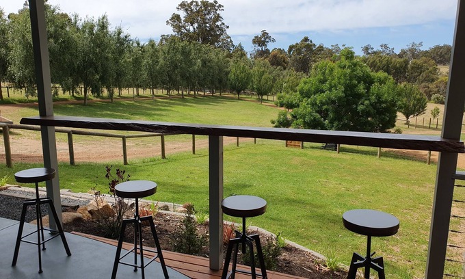 Lowden Cabin | Luxury Shed Stay in the Preston Valley