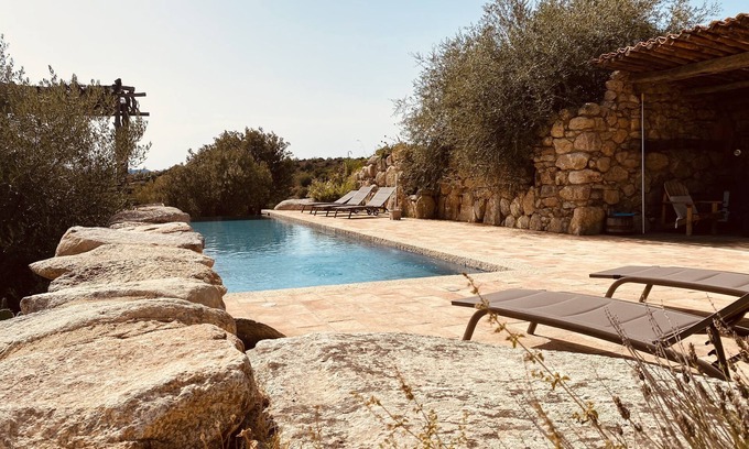 Urtaca House | Luxury sheepfold in local stone