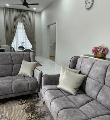 Kuala Terengganu House | Luxury Spacious Home - RJ Prima 3 d'Ibai