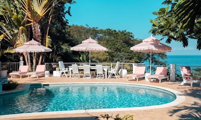 Montego Bay Villa | Luxury staffed villa, including staff tips, driver, and beach club
