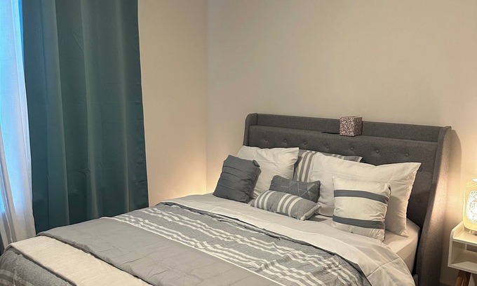 North Belmont House | Luxury stay in Belmont