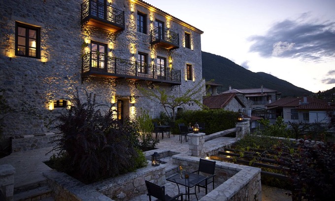 Levidi Villa | LUXURY STONE VILLA IN THE CENTRE OF PELOPONNESE -WHOLE PROPERTY-FAMILY FRIENDLY