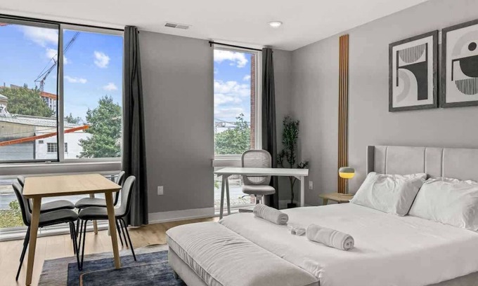 Northern Liberties Apartment | Luxury Studio | 1 Bed | Northern Liberties